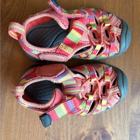 Keen Multicolor Kids Sandals - Picture 1 of 8